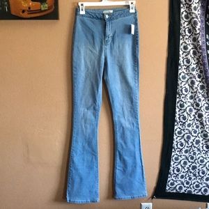 High waisted flare light wash jeans